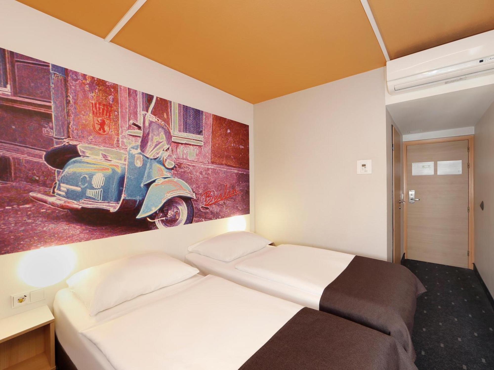 B&B Hotel Berlin Genshagen-Sued Ludwigsfelde Esterno foto